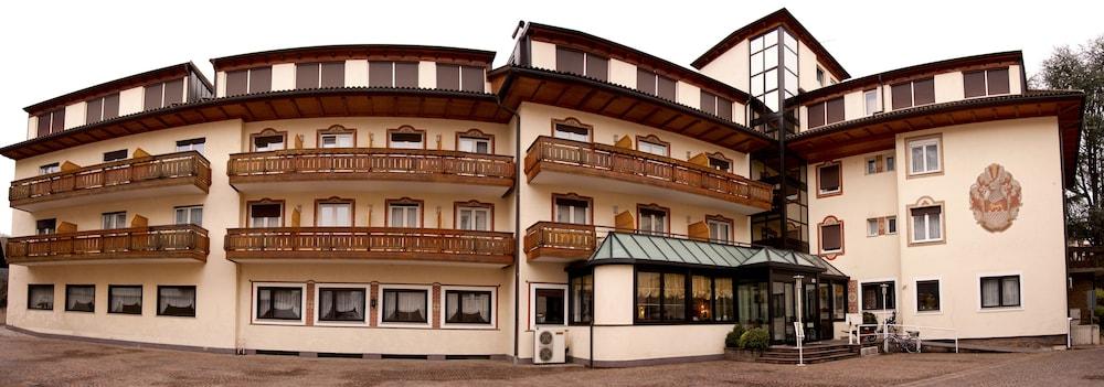 Hotel Chrys Bozen Exterior foto